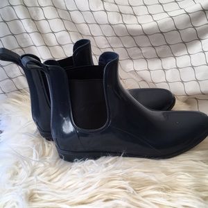 Navy blue rain booties